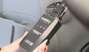 piratage de la voiture par la prise OBD