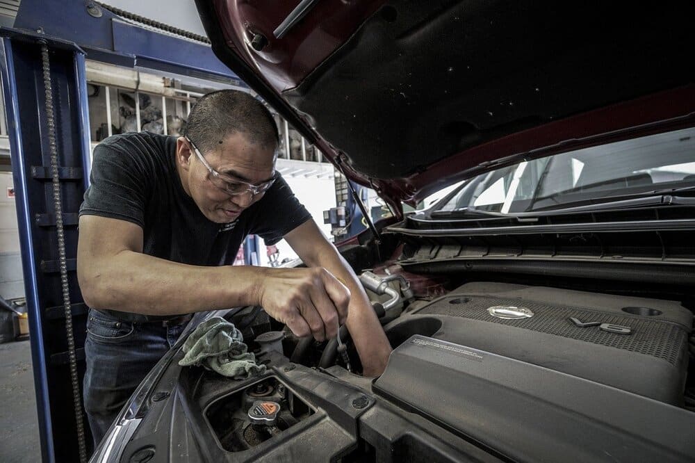 garage-homme-reparation